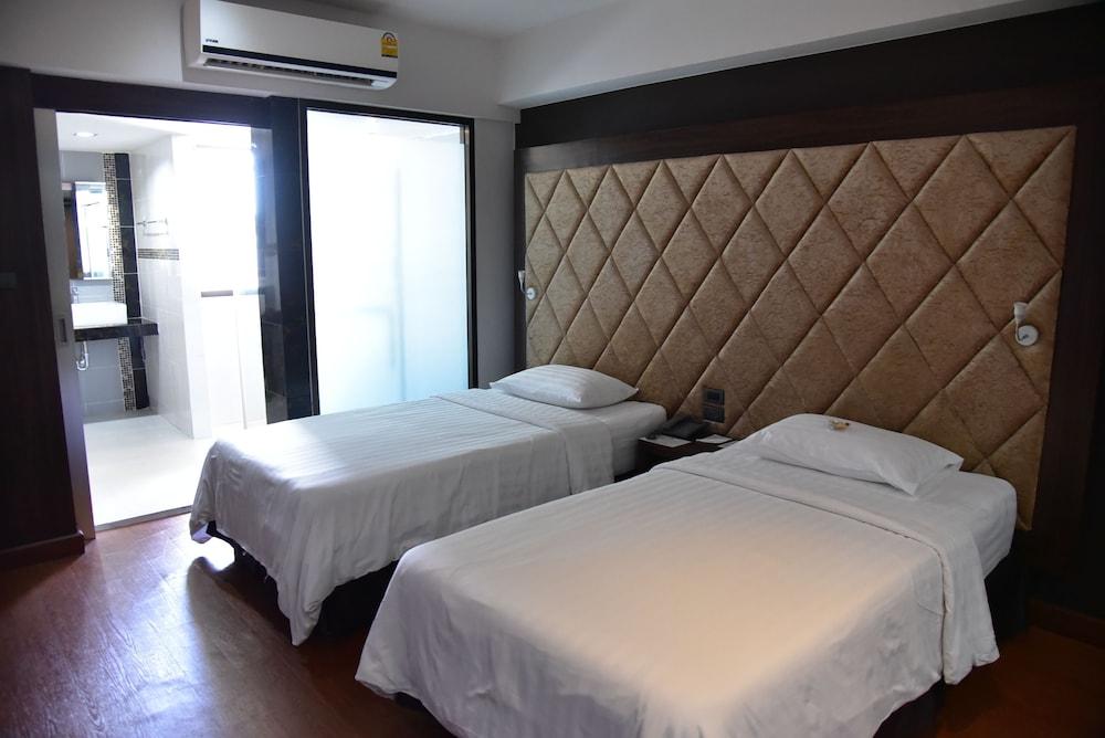 Grand Pink Hotel Hatyai Hat Yai Bagian luar foto
