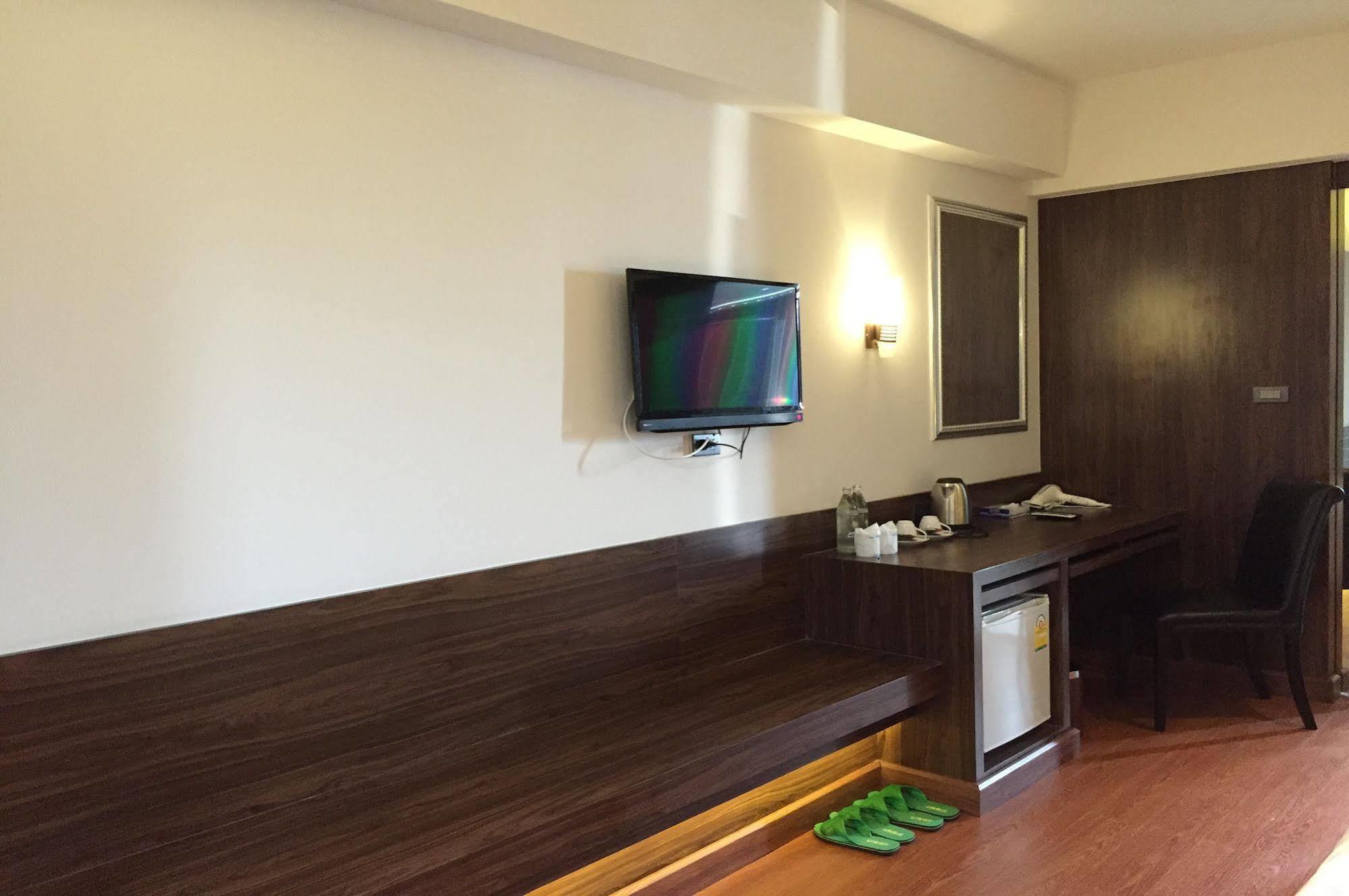 Grand Pink Hotel Hatyai Hat Yai Bagian luar foto